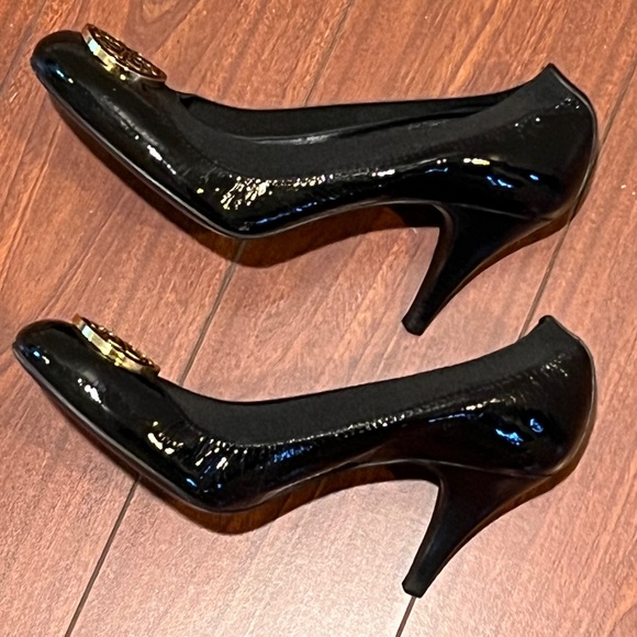 Tory Burch Women’s Shoes - Picture 3 of 5